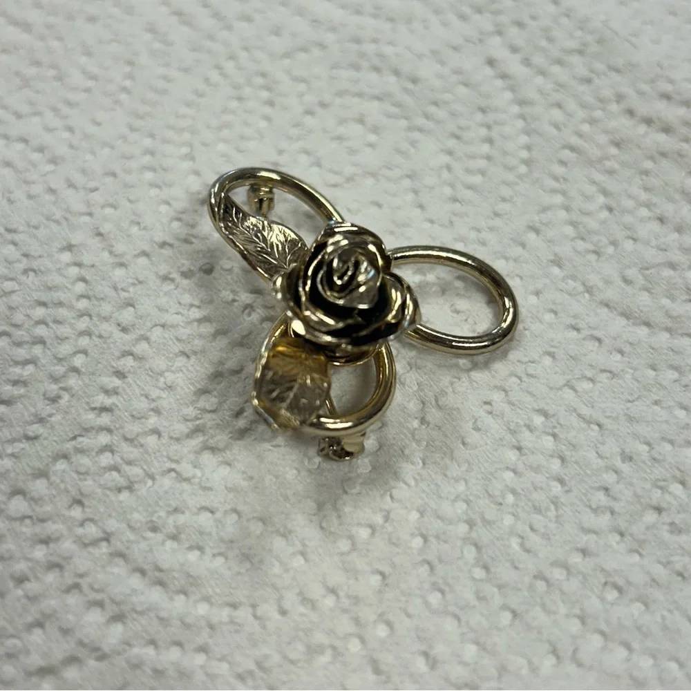 Vintage Elegant Gold Rose Brooch Jewelry Pin Retro Classy Romantic Gift Love